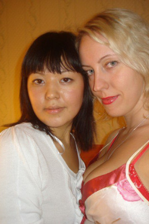 Escort girl ГУЛЯ И РОЗА