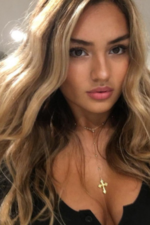 Индивидуалка Андела