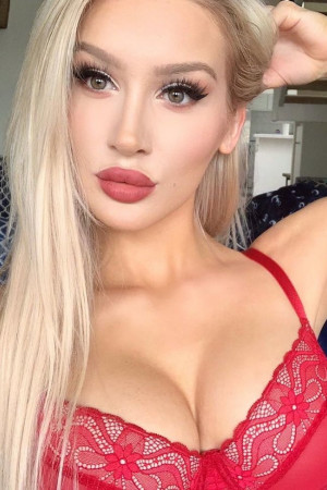 Escort girl Зарина