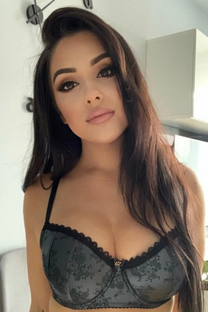 Индивидуалка Вика